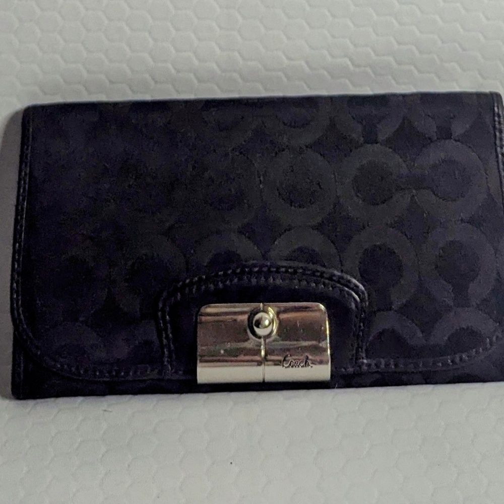 💰💰Coach trifold long wallet - Picture 2 of 10